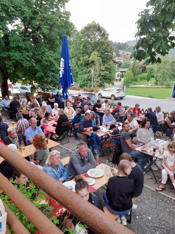 Weisses Roessl Am See Thiersee Exteriér fotografie